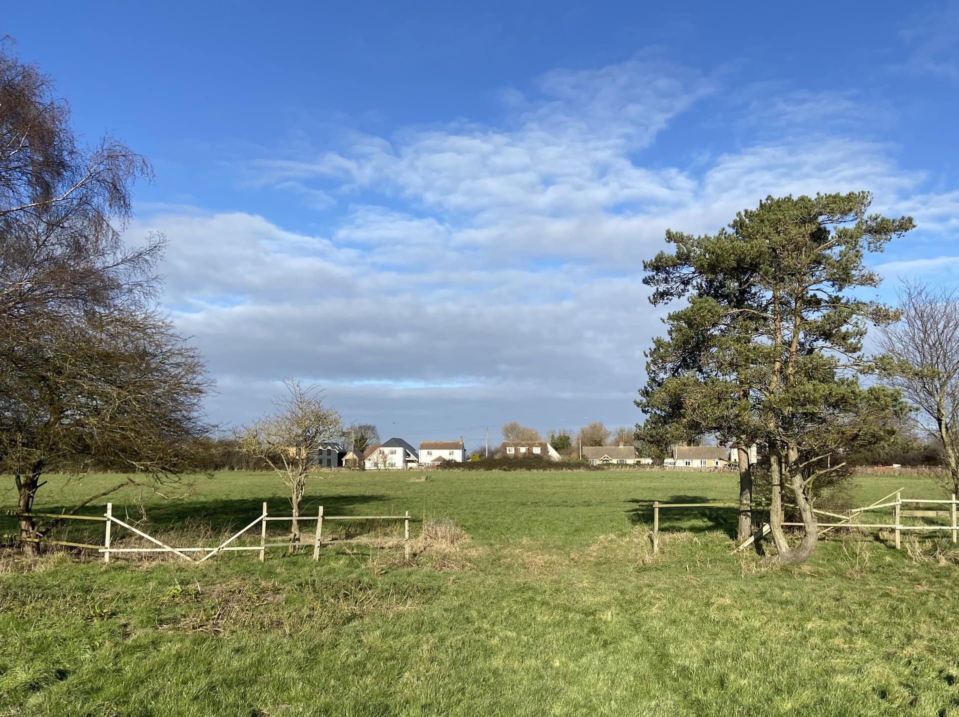 The sale of development land to the South West of Ashford Road, New