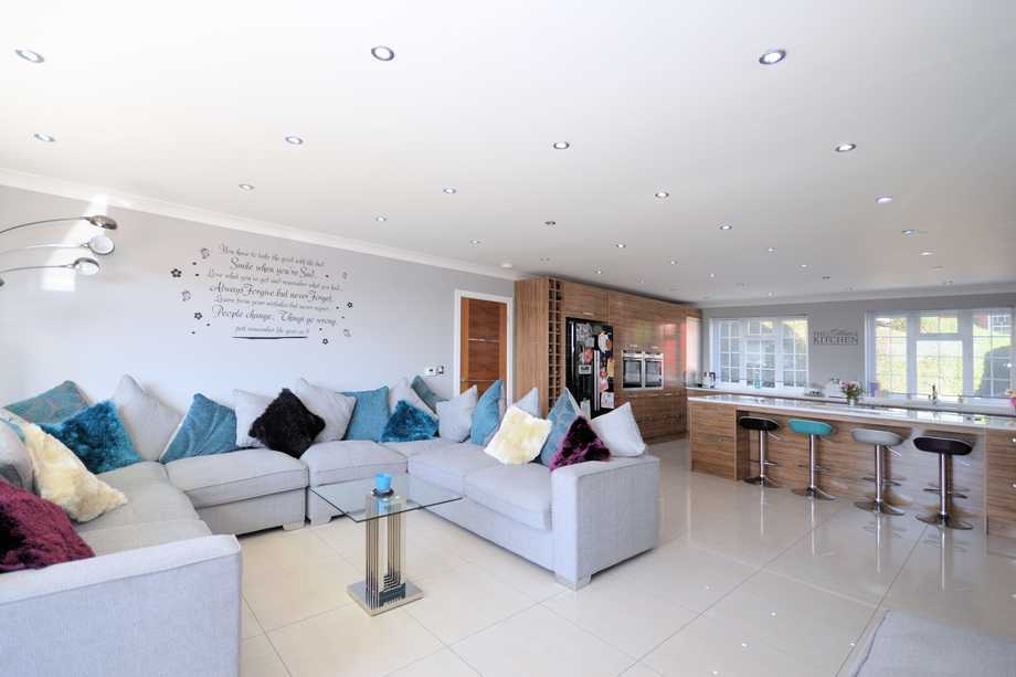 Amazing Kitchen Tenterden