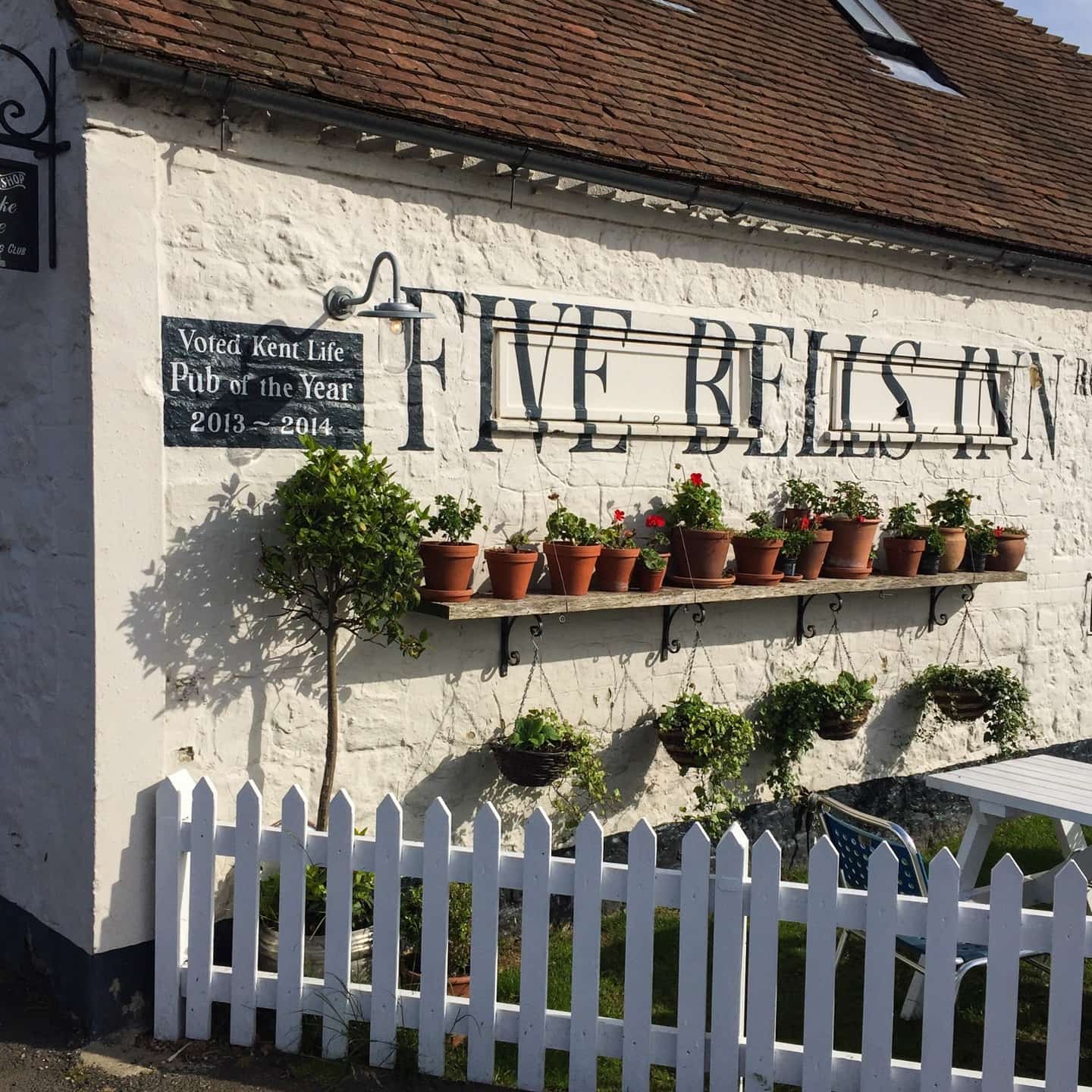 Five Bells Inn Hobbs Parker